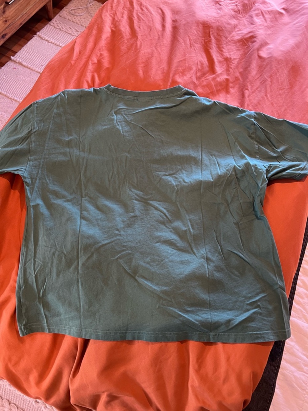 Gymshark Olive Green Short Sleeve Crew Tee - Picture 2 of 4